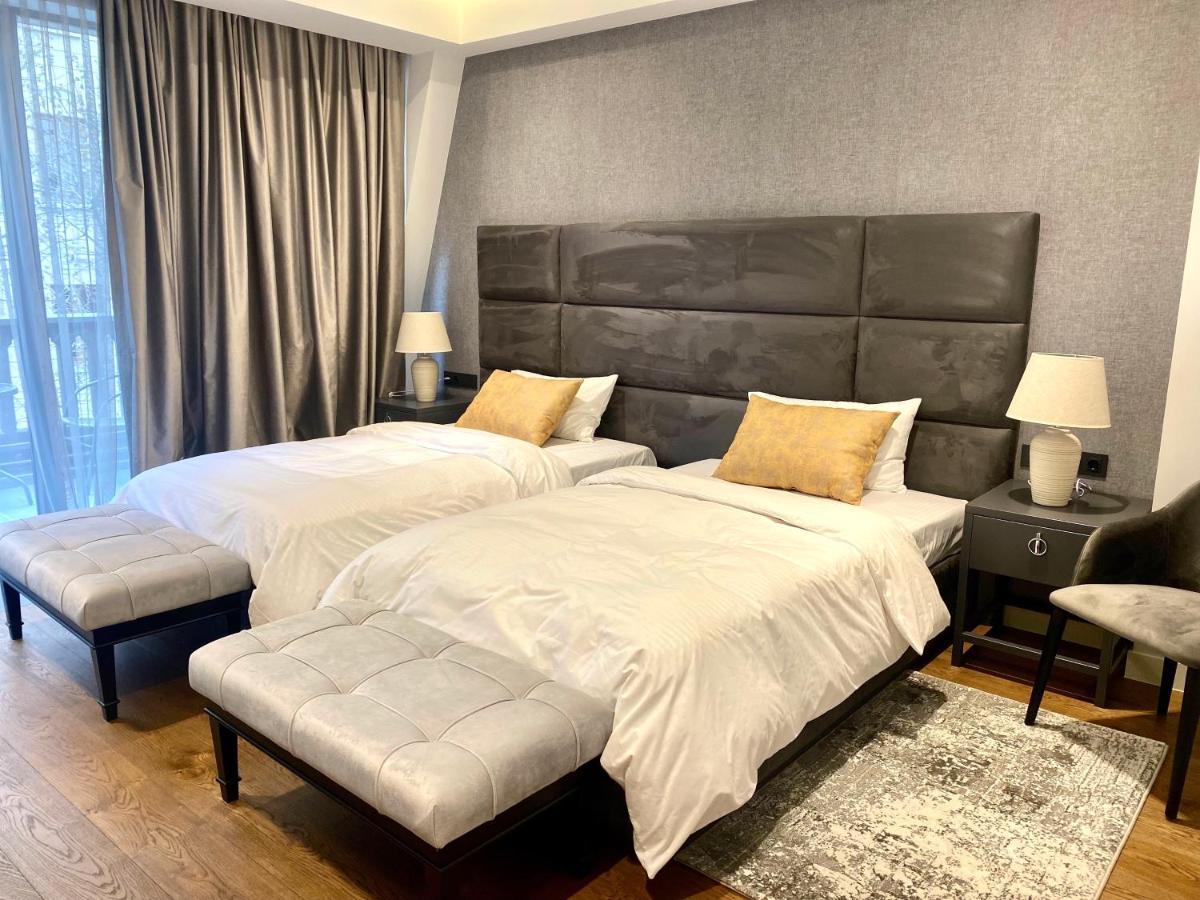 Heart Of Yerevan - City Center Luxury Apartments Kültér fotó