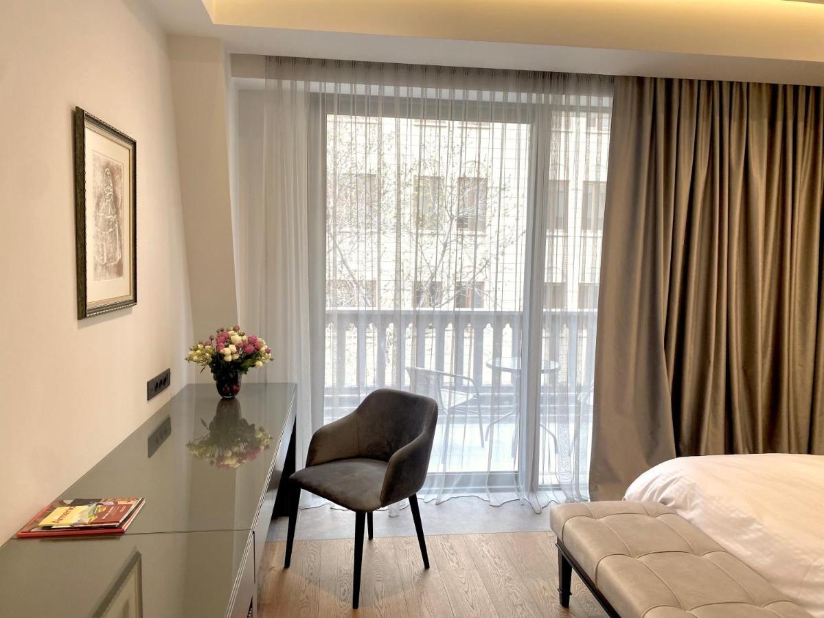 Heart Of Yerevan - City Center Luxury Apartments Kültér fotó