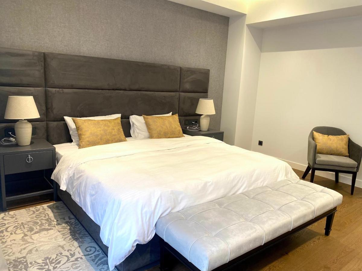 Heart Of Yerevan - City Center Luxury Apartments Kültér fotó