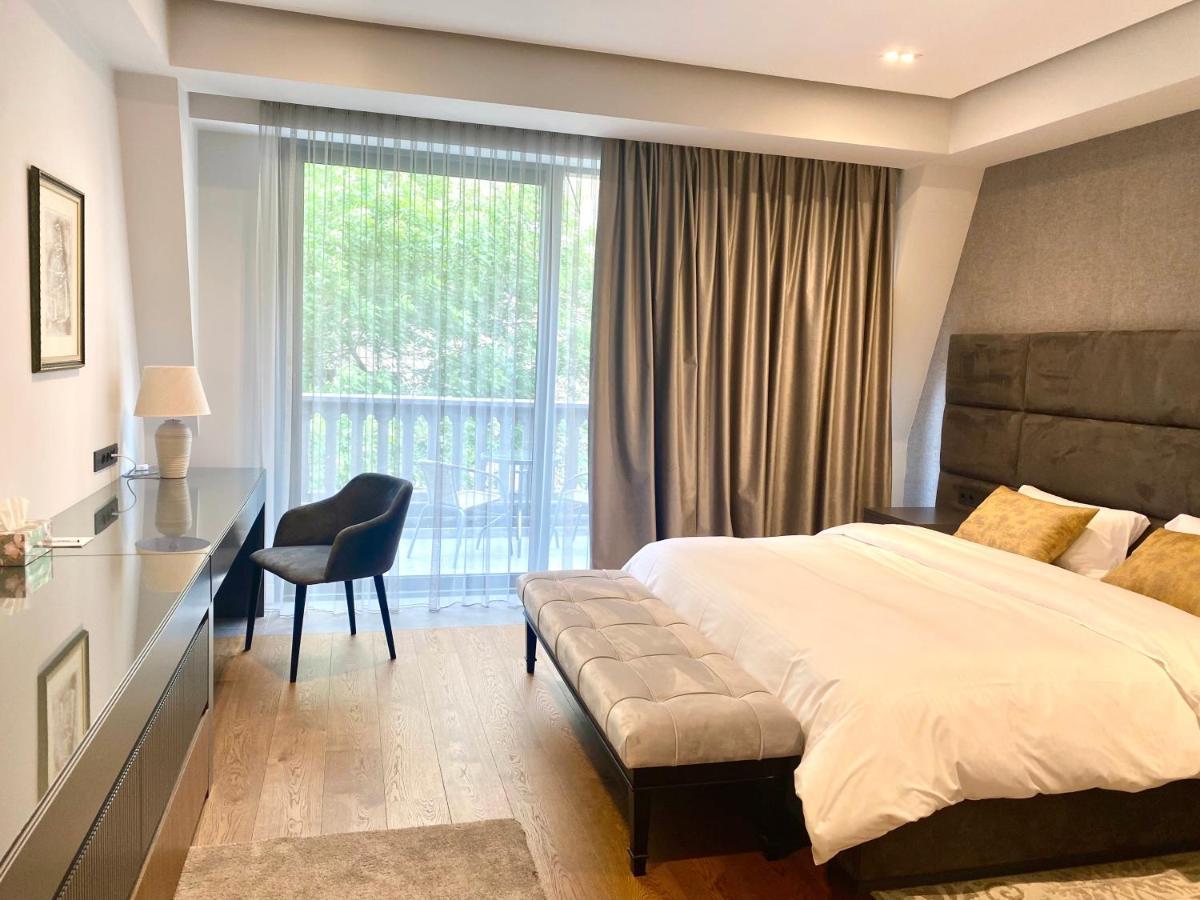 Heart Of Yerevan - City Center Luxury Apartments Kültér fotó