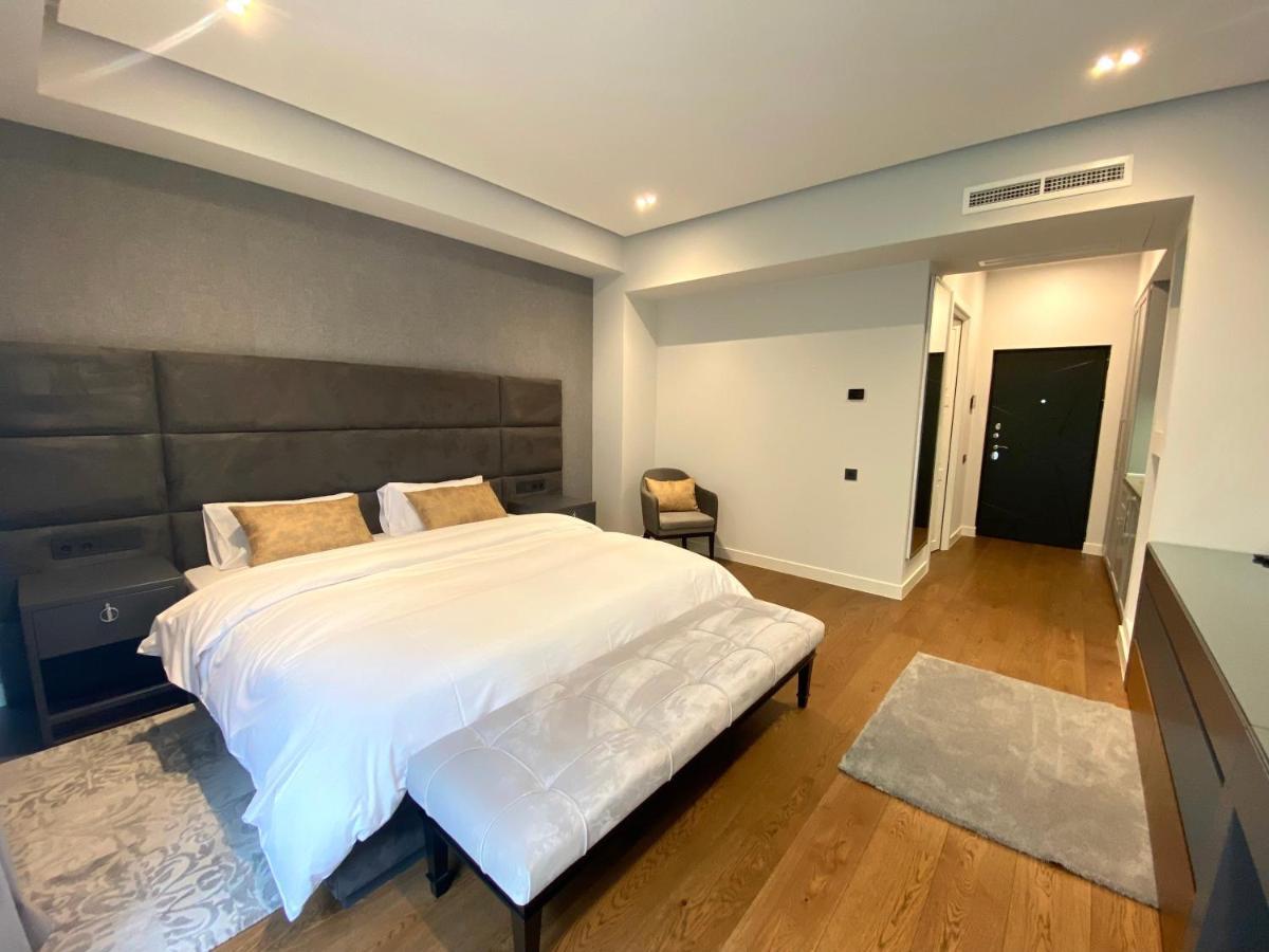 Heart Of Yerevan - City Center Luxury Apartments Kültér fotó
